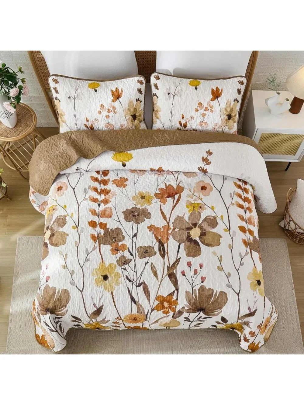 Queen Floral Quilt Set - 3 Piece Lightweight Bedspread for Cozy Fall Decor